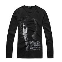 時(shí)尚星品與網(wǎng)絡(luò)技術(shù)開發(fā) 數(shù)字化時(shí)代的上裝革新